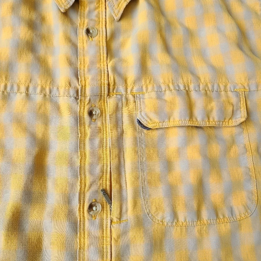 The North Face Men's Yellow Checkered Shirt Sz.L/G